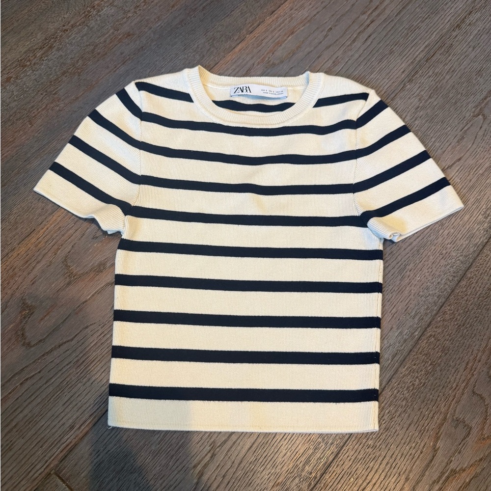 Zara Cream and Black Striped Short Sleeve Knit Tee